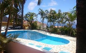 Apartamentos Y Bungalows Finca Colon